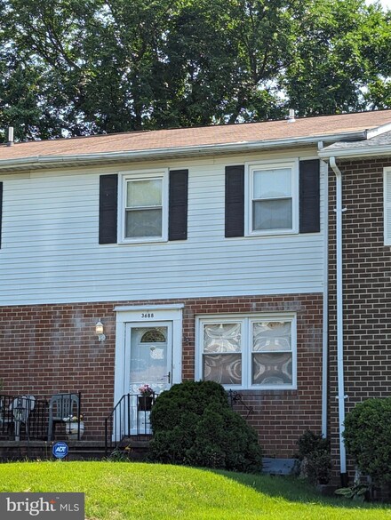 3688 Double Rock Ln, Parkville, MD 21234