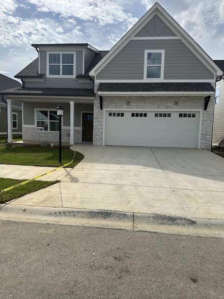 1037 Silverpine Dr, Chattanooga, TN 37421