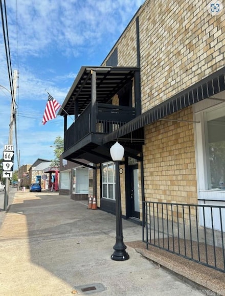 118 E Main St, Mountain View, AR 72560