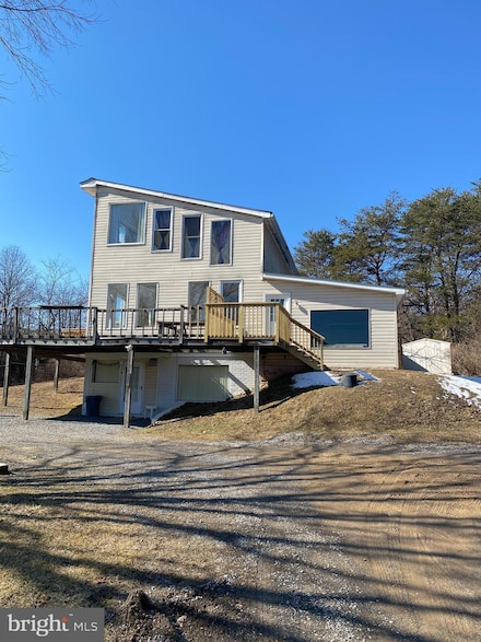 856 Spriggs Rd, Berkeley Springs, WV 25411