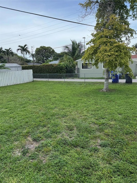 1700 Liberty St, Hollywood, FL 33020