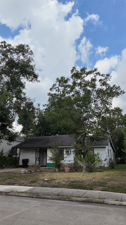 3939 Tristan St, Houston, TX 77021