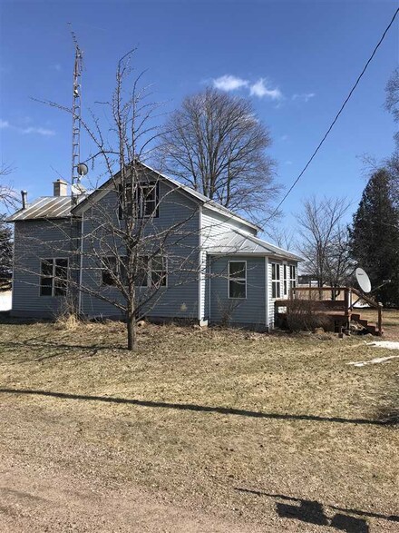1609 County Road A N, Amherst Junction, WI 54407