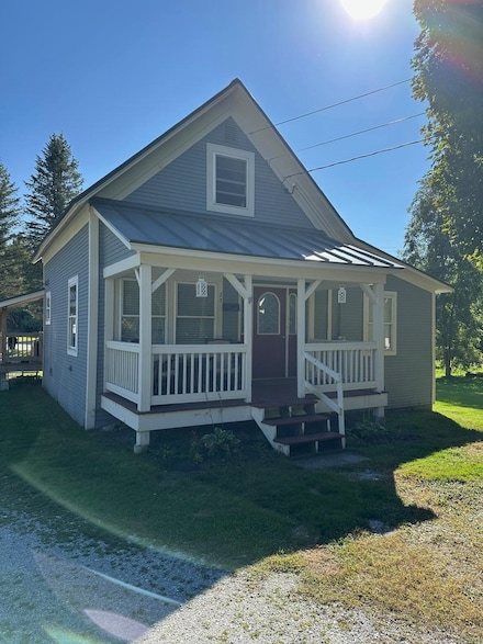 23 Intervale Ave, Richford, VT 05476