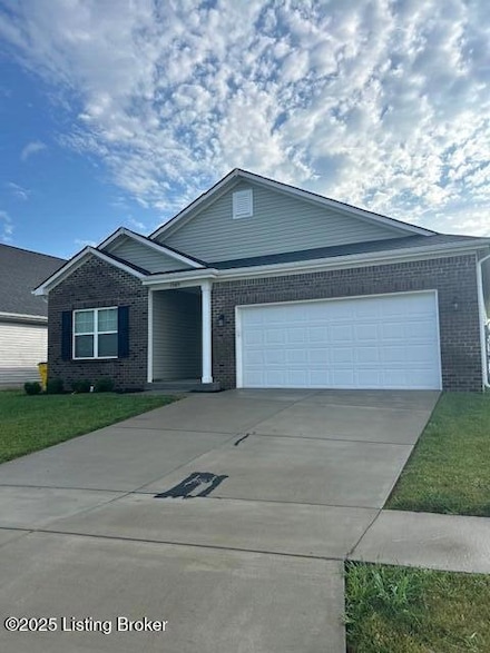 17022 Meander Way, Louisville, KY 40245