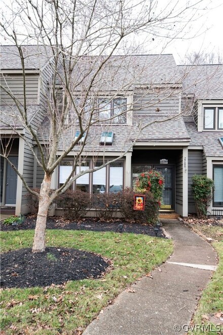 2768 Old Point Dr, Henrico, VA 23233