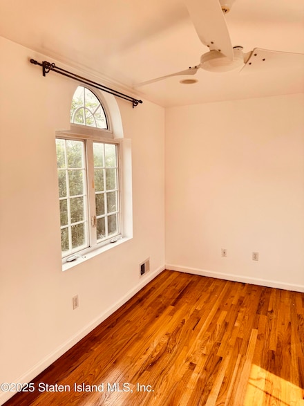 133 Bismark Ave, Staten Island, NY 10301