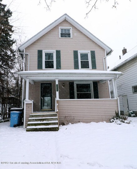 320 S Fairview Ave, Lansing, MI 48912