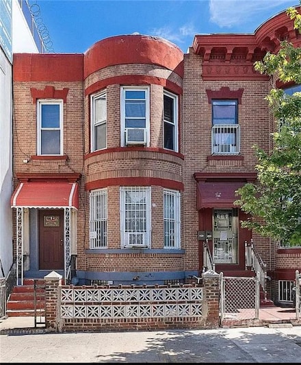269 51st St, Brooklyn, NY 11220