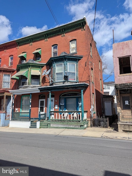 415 Spurzheim St, Shamokin, PA 17872