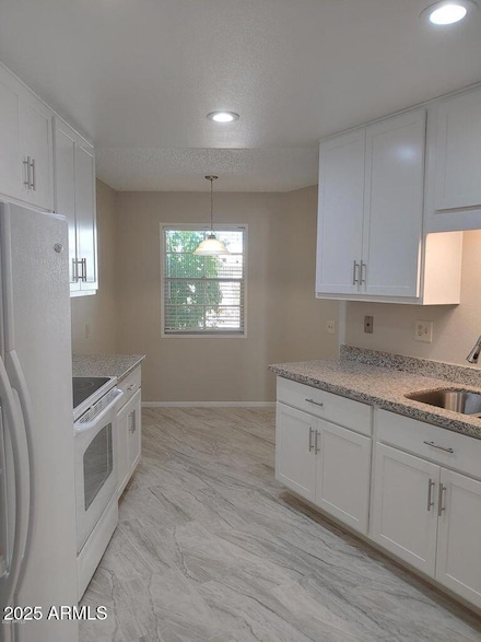 17237 N 106th Ave, Sun City, AZ 85373