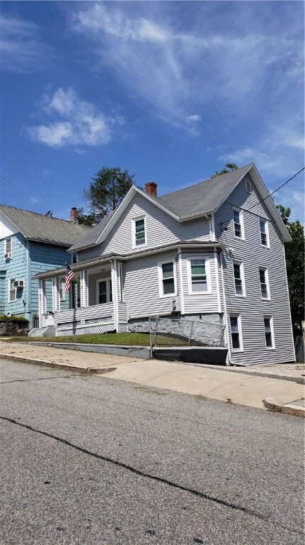 474 Carrington Ave, Woonsocket, RI 02895