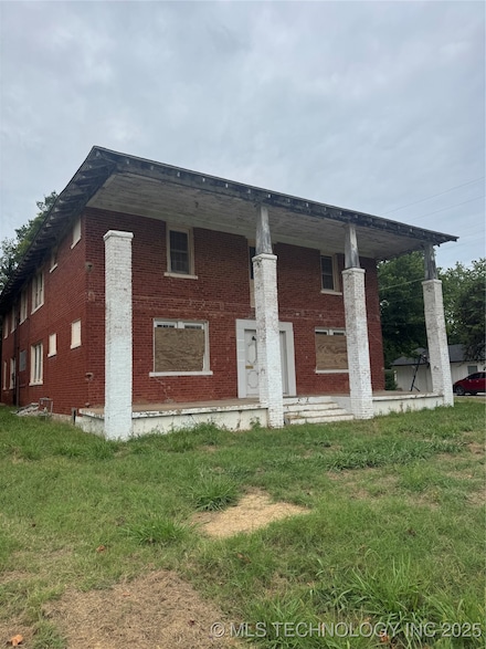 608 N Elm St, Bristow, OK 74010