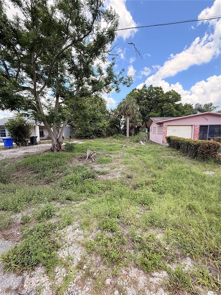 2133 Davis St, Fort Myers, FL 33916