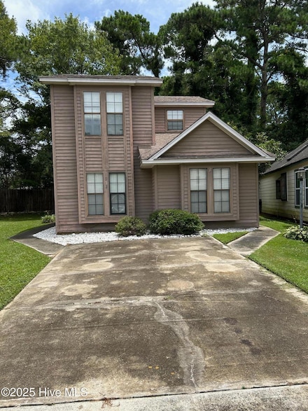 1052 Valley Dr, Calabash, NC 28467