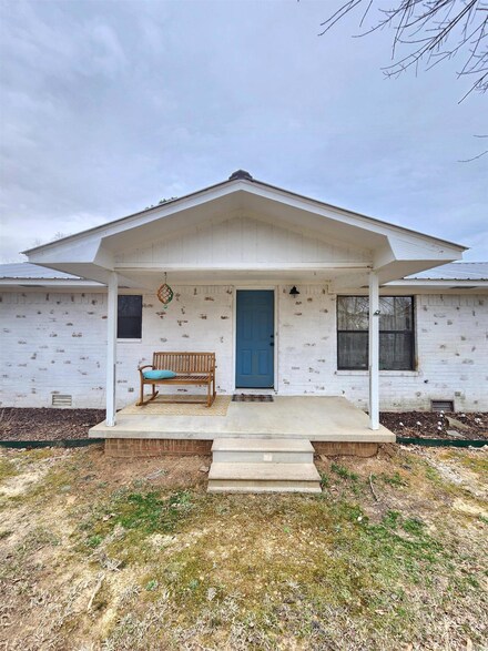 61 Linder Rd, Greenbrier, AR 72058