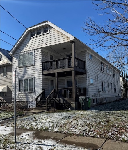 4060 E 44th St, Newburgh Heights, OH 44105