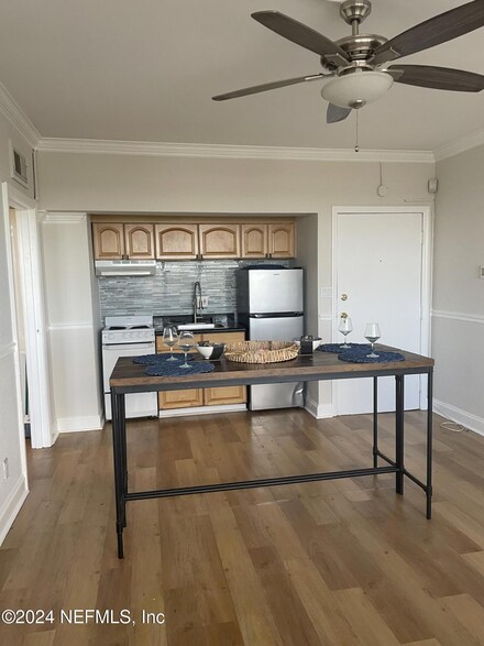 311 W Ashley St Unit 503, Jacksonville, FL 32202