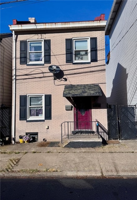 1717 Sidney St, Pittsburgh, PA 15203