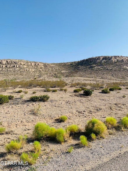 17199 Old Butterfield Trail, El Paso, TX 79938