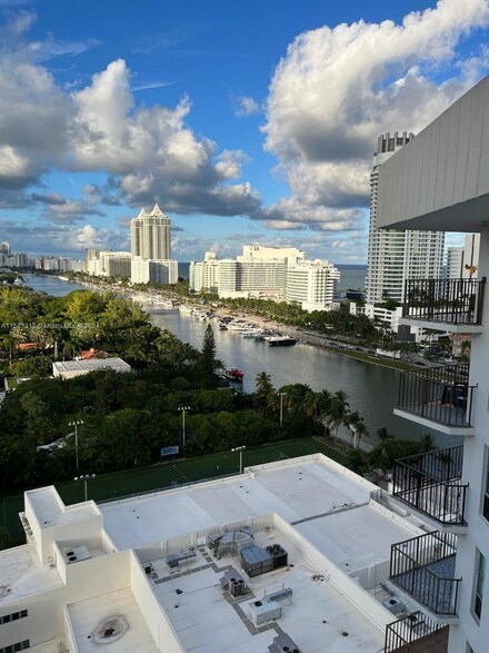 4101 Pine Tree Dr Unit 1806, Miami Beach, FL 33140