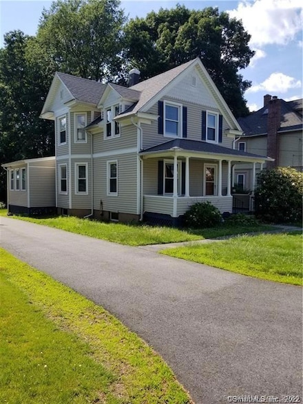 221 Ridge Rd, Middletown, CT 06457