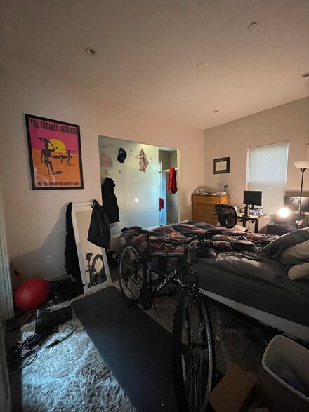 24 Washburn St Unit 1, Dorchester, MA 02125