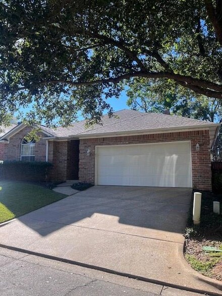 3500 Huntington Cir, Nacogdoches, TX 75965