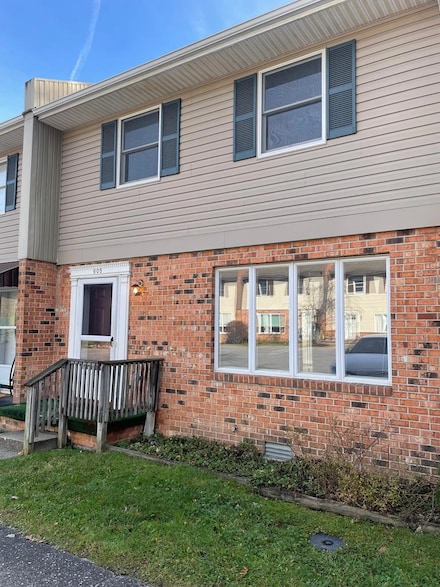 605 Sapphire Ln, Beckley, WV 25801