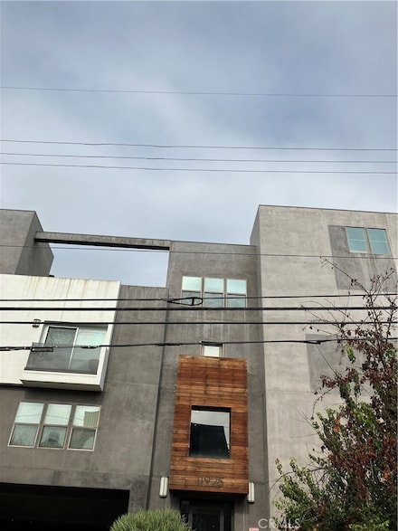 11925 Kling St Unit 410, Valley Village, CA 91607