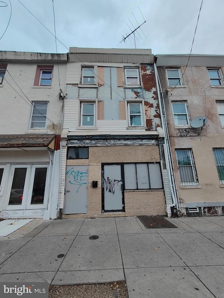 151 W Girard Ave, Philadelphia, PA 19123