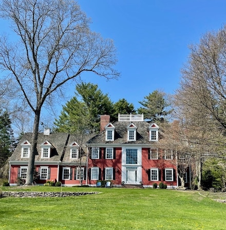 4 Green Ln, Sherborn, MA 01770