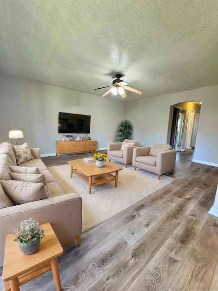 2094 E Grand Ave Unit 48, Escondido, CA 92027