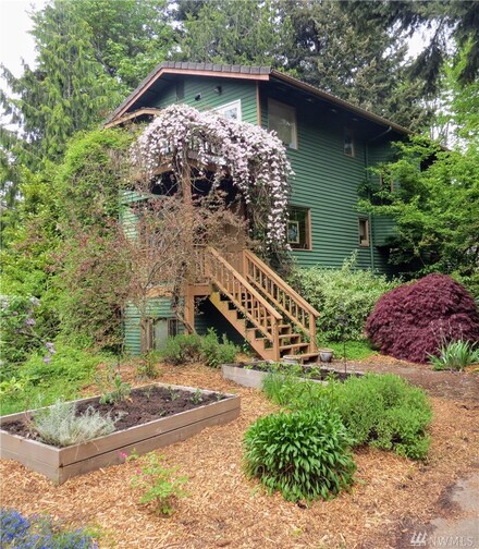 634 NW 114th Place, Seattle, WA 98177