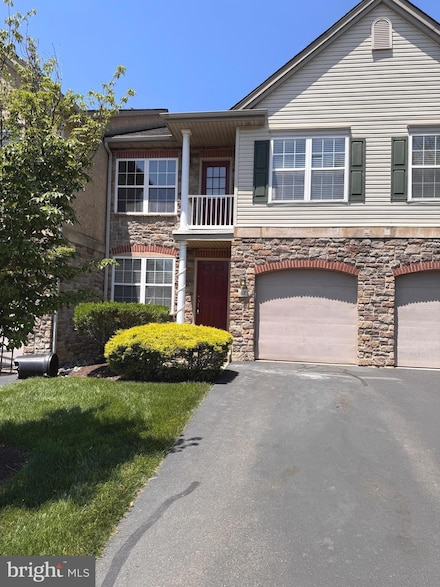 67 Sunrise Ct, Feasterville Trevose, PA 19053