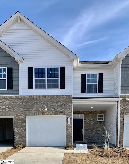 10 Loebner Ln, Simpsonville, SC 29680