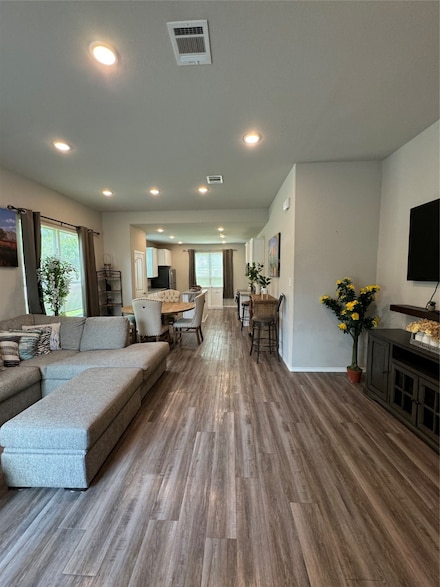 710 Crystal River Rd, Montgomery, TX 77316