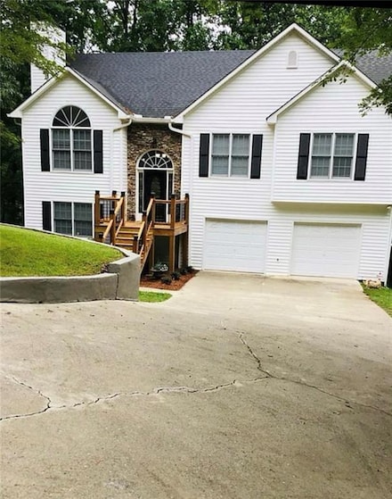 3535 Cameron Cir, Gainesville, GA 30506