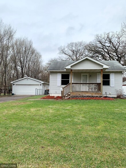 5817 Orchard Ave N, Minneapolis, MN 55429