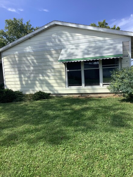 1114 Dibert Ave, Springfield, OH 45506