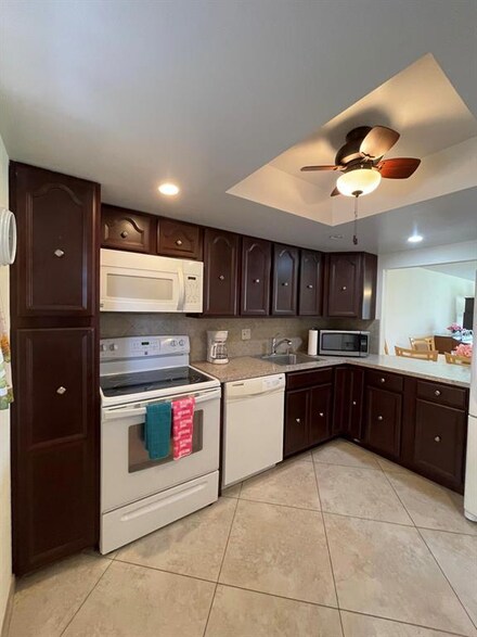 3241 Holiday Springs Blvd Unit 103, Margate, FL 33063