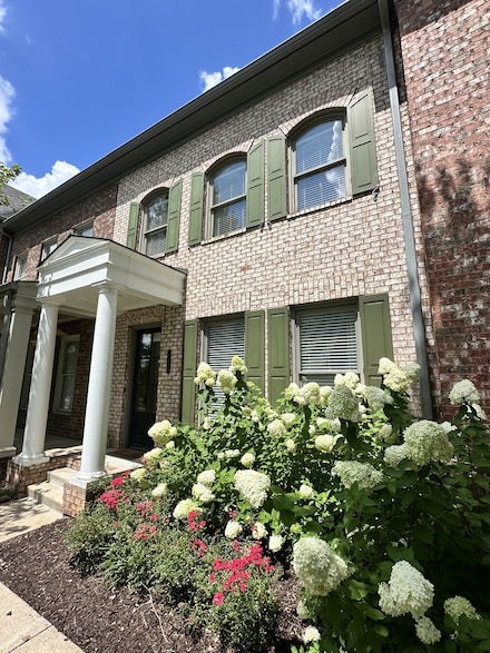1003 Cumberland Park Dr, Franklin, TN 37069