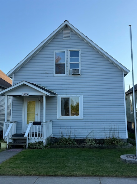 305 Carney Blvd, Marinette, WI 54143