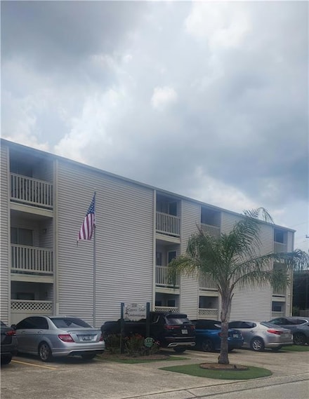 2330 Edenborn Ave Unit 305, Metairie, LA 70001