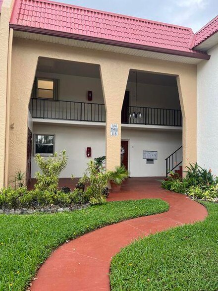 110 Lake Anne Dr Unit 1100, West Palm Beach, FL 33411