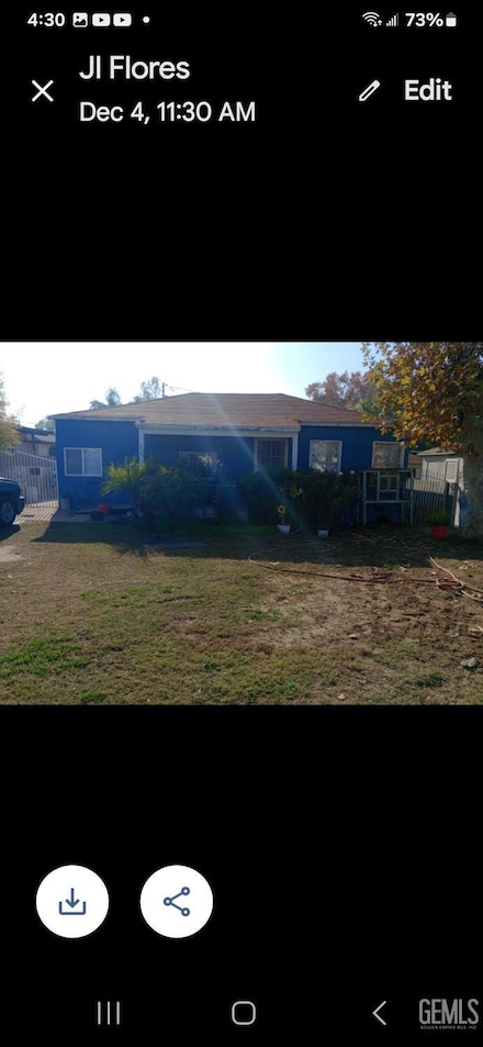 221 Columbus St, Bakersfield, CA 93305