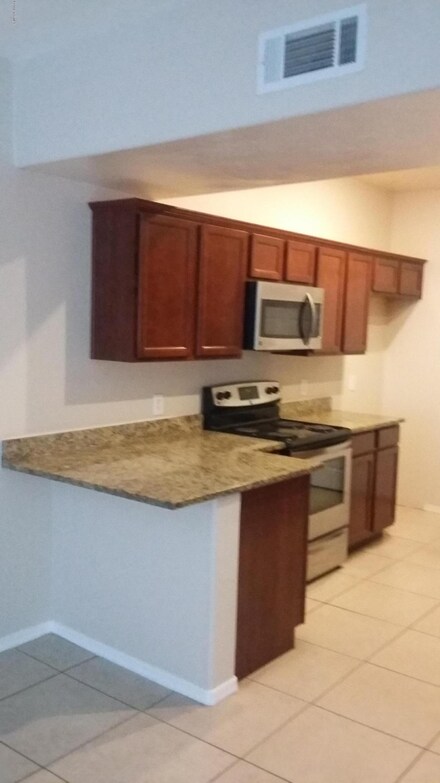 2014 W Cadbury Ct, Tucson, AZ 85713