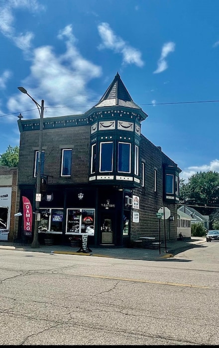 246 N Main St, Ladd, IL 61329