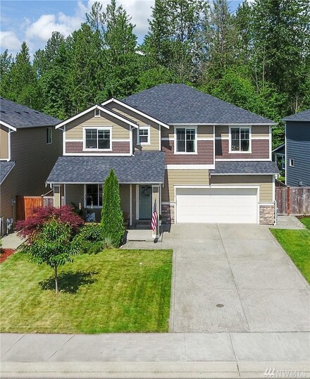 13710 62nd Avenue Ct E, Puyallup, WA 98373