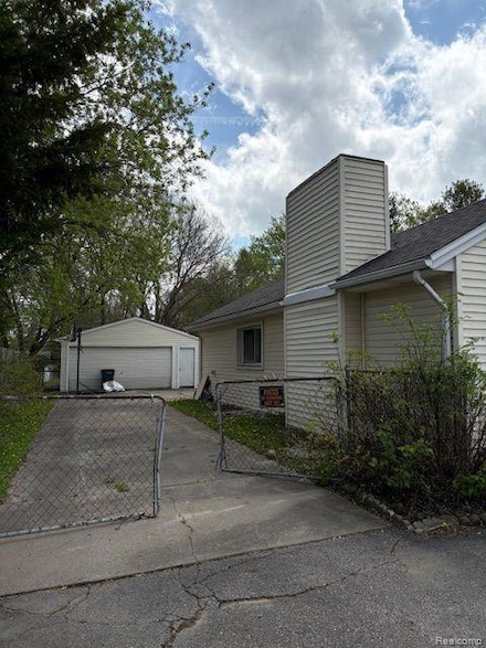 1336 E Long Lake Rd, Troy, MI 48085